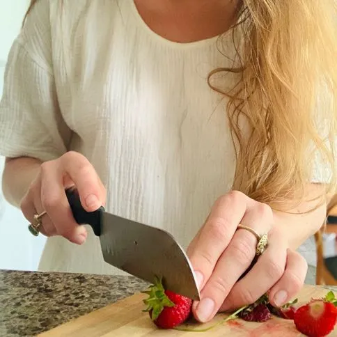 strawberry-fruit-bowl2