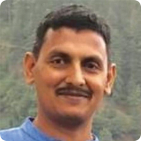 Anil Mudhgal, Expert in Hatha Yoga and Ashtanga at ASHAexperience